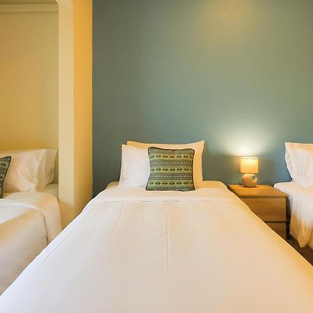 Siam Avari Hotel, Чианграй Экстерьер фото
